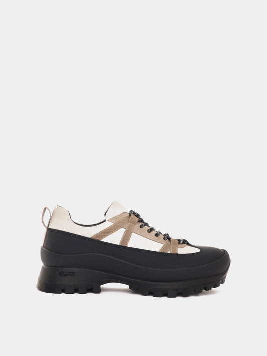 Beja beige combo sneaker with Vibram anti-slip outsole and rubber trim.
