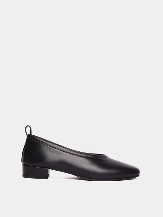 Black leather ballerina pumps